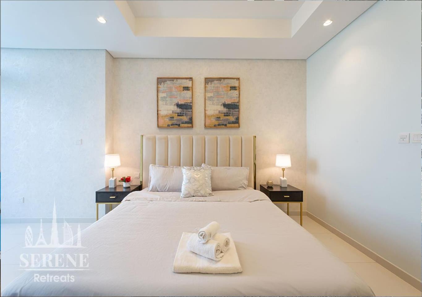 Serene Retreats Paramount Two Bedroom Suite 1 With Burj View Dubai Exterior photo